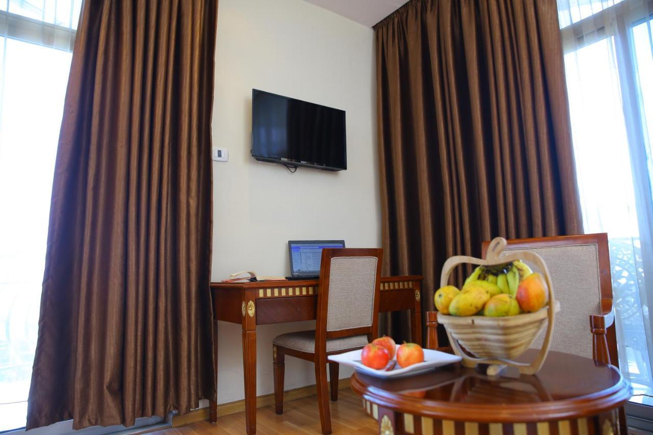 Impress Hotel Adis Abeba Exterior foto