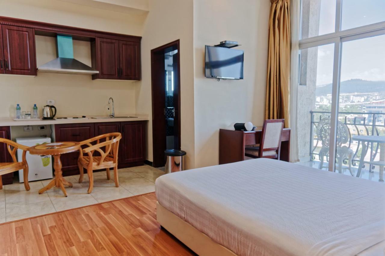 Impress Hotel Adis Abeba Exterior foto